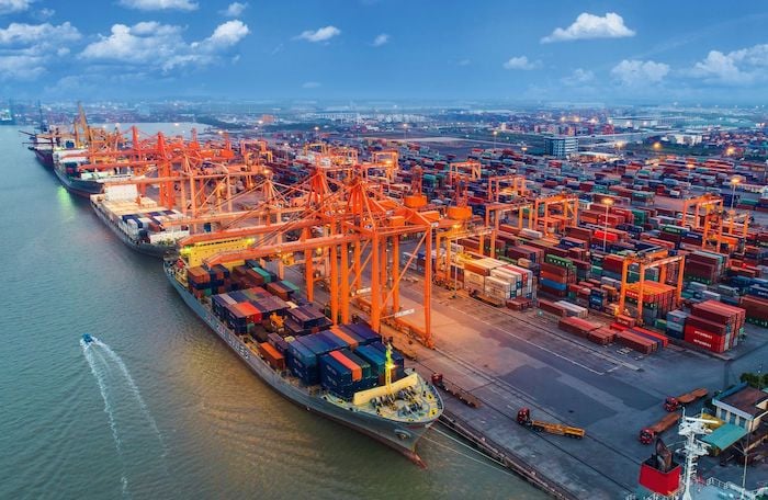 Top 3 Tuyến Vận Chuyển Chính Từ Quảng Bình Được Sử Dụng Nhiều Nhất 2025